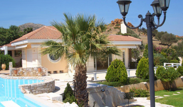 Εξωτερική όψη - Outdoor view